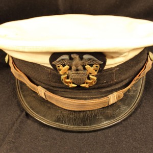 MSS051_V_navy_officers_hat_02_loan.jpg